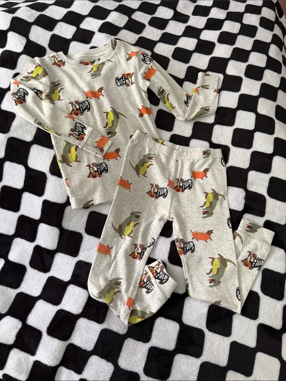 Kids Grey Halloween Dog Print Pajama Set